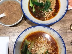 -村外有星光小食铺(解放碑1089店)