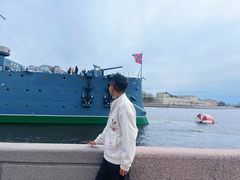 -阿芙乐尔号巡洋舰
