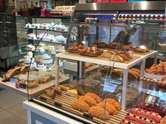 面包甜点陈列柜-金凤成祥(西罗园店)