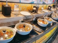 -宝利来国际大酒店-凤凰阁旋转餐厅