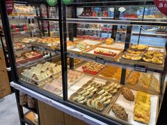 面包甜点陈列柜-欧文西点(港隆广场店)