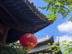 -龙华寺