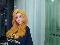 点击看大图 -3AM HAIR SALON染发接发