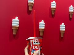 草莓芝士熔岩暴风雪-DQ·蛋糕·冰淇淋(富华里店)