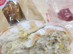 -BROAD面包路·欧式面包(龙湖时代C馆店)