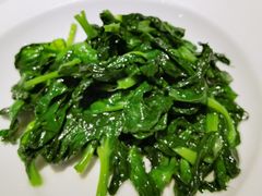 鸡油豌豆苗-粤界(望京金辉店)