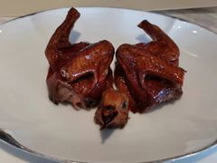 脆皮妙龄鸽-新荣记(新源南路店)