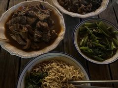 -CowCow其其·牛杂咖啡公司(六运店)