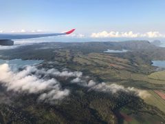 -西沃古尔·拉姆古兰爵士国际机场