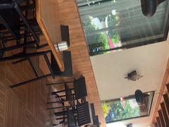 -泰堤坊(淡水体育馆店)