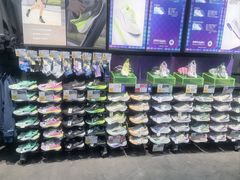 -迪卡侬(西三旗店)