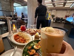 -玲婧胡同·生日蛋糕·餐厅(嘉里城店)