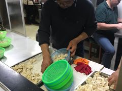 -周震馄饨