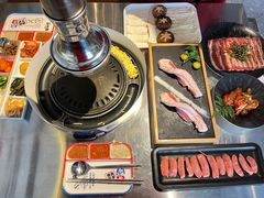 -朴太院·烤肉万岁·创意首尔料理(中联广场店)