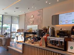 -星巴克臻选(威海威高广场店)