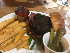 -HELLO 27 意面·沙拉·帕尼尼