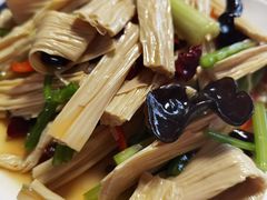 -胜泽眼镜烧烤(云霄路直营店)