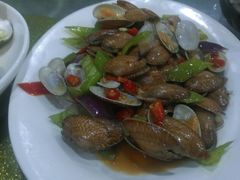 -四川小胡子海鲜(丁村万人海鲜广场店)