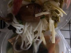 -韦记螺蛳粉(NO2店)