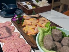 -椰子湾·海南火锅·糟粕醋·椰子鸡(正大广场店)