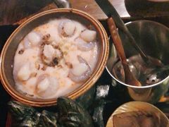 -老牌坊云南鱼豆花火锅(哈西万达店)