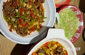 Stir-Fried Sour Spicy Chicken Gizzard