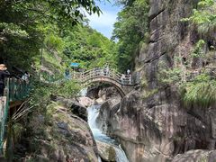 -鄣山大峡谷