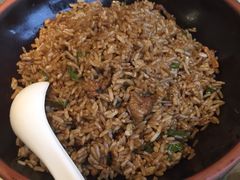 -陈大锅·岳阳鱼馆·地道岳阳菜(美食街店)