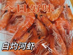 -霞涌市场海鲜摆卖区