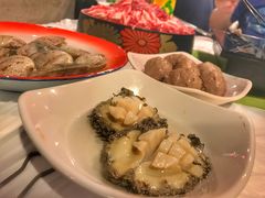 -鲜入围煮花胶鸡海鲜火锅