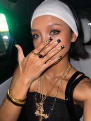 -171 Naillife