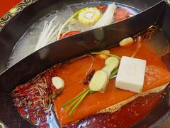 -重庆三峡火锅城(梅林店)