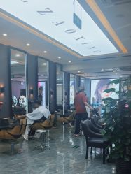 -藤野造型烫染·漂发