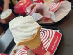 -肯德基(青岛北站西广场店)