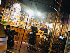 -麦落精酿啤酒餐吧(先农大院店)
