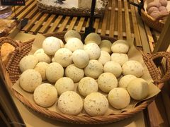 -啊噗吐呦现场烘焙(麦凯乐店)