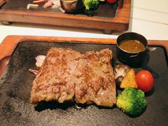 -牛扒先生·雪花牛扒西餐厅(东平店)