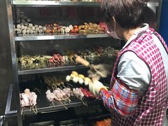 自助取餐区-陈氏老字号十三小炸炸店