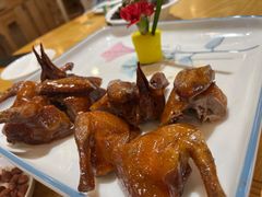 乳鸽-德胜轩正宗顺德菜(宝安沙井会展中心店)