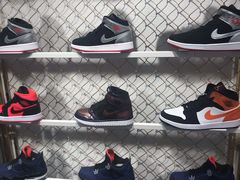 -NIKE KICKS LOUNGE体验店(北京新中关店)