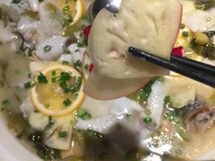 -江渔儿酸菜鱼(万科东荟城店)