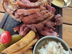-埠口精酿夜景餐酒吧· BREWPORT BISTRO(长嘉汇重庆之眼店)