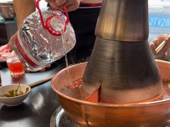 -楼外楼大刀肉传统火锅居(幸福街店)