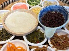 -包整·丝娃娃(一览甲秀楼风景店)