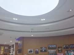 -雅悦齿科(顾村公园店)