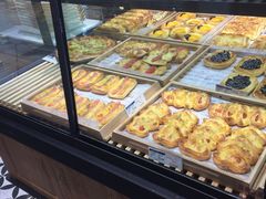 -AILI爱里·爱的礼物(新华南路店)