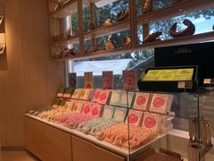 零售区-好利来(牡丹园店)