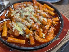 海鲜芝士炒年糕-MI WU FACTORY米屋美食工厂餐厅(绿地店)