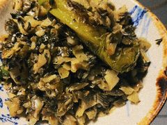 咸菜-石灰市毛记烧鸡公(解放碑店)