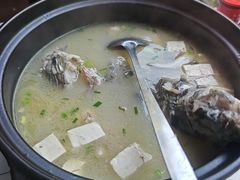 -土砂锅生态山庄·非遗砂锅雅鱼